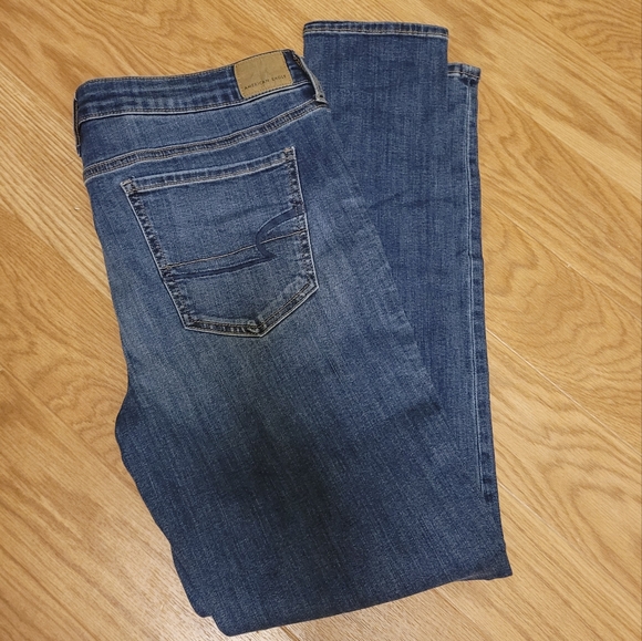 Jeans - Picture 2 of 2